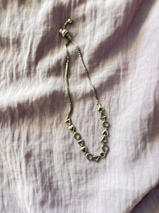 Trikon Charm Silver Bracelet